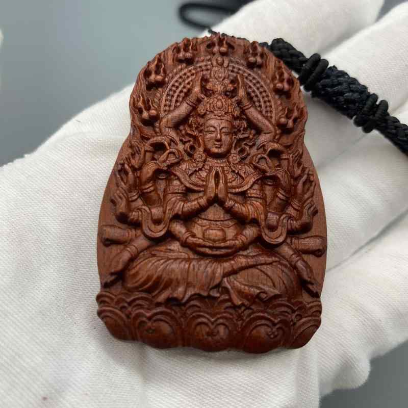 ネックレス 白檀 彫刻 アクセサリー レトロ 千手観音 仏 ペンダント コレクターズ 古風 仏陀 お守り 仏教 ギフト 車内飾り バックミラー スピリチュアル