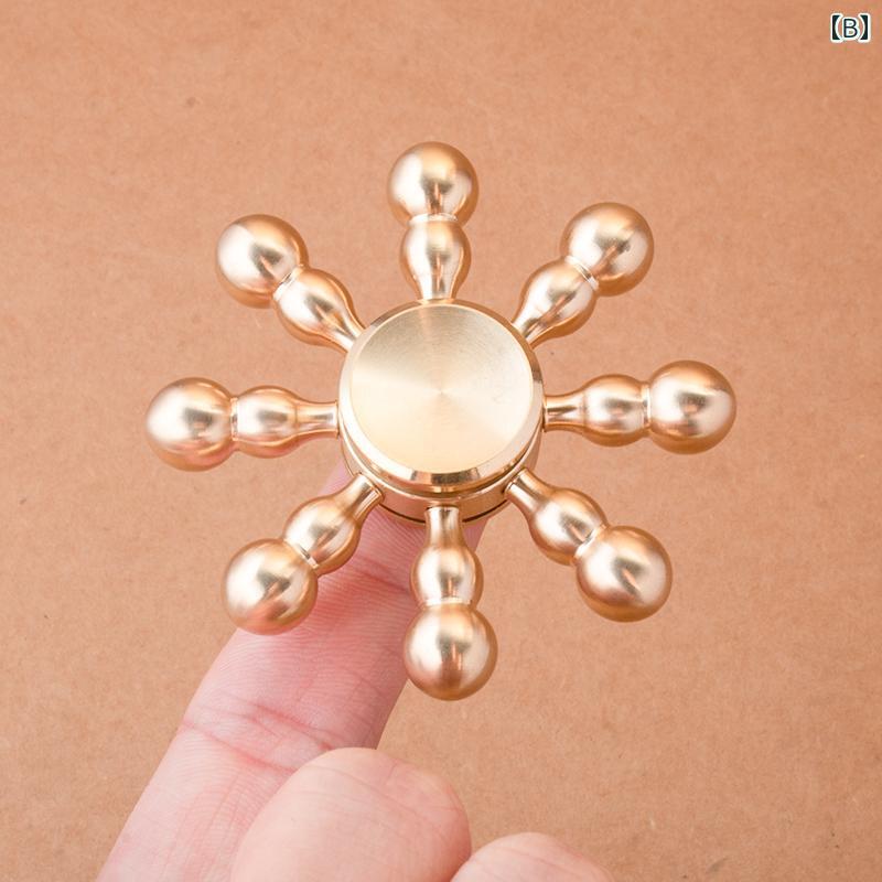 ハンドスピナー 玩具 ミニサイズ 楽しい おもちゃ 指先 遊ぶ 平衡感覚 ジャイロスコープ コマ回し 快感 ゴールド 金色 アーティファクト デスクトップ 創造的 個性