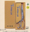 美鈴オールステンレスラシャ切りハサミ240mmステンレス刃物鋼を使用。刃先から柄部までオールステンレス。全身鍛造。電気炉により完全熱処理にて形成した丈夫なはさみです。いつもでもサビることなく美しくご使用いただけます。切れ味も抜群。刃部：ステンレス鋼。柄部：ステンレス。★ネジは真鍮ネジ（メッキ仕上）です。別注にてステンレスネジ仕様に変更可。手づくり商品は手芸の山久で手芸の山久では納品明細をメールにてお送りしています。商品到着時にご確認下さい。当該商品は自社販売と在庫を共有しているため、在庫更新のタイミングにより在庫切れの場合、やむをえずキャンセルさせていただく場合もございます。兵庫県小野市の品質に定評のある美鈴はさみの裁ちはさみ（ラシャ切りはさみ）のシリーズです。