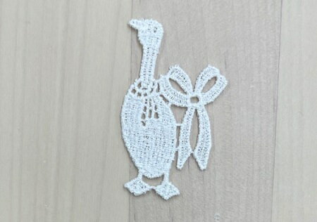 綿ケミカルレースモチーフ あひる 縦:約46mm×横:約28mm *1枚単位販売* 日本製 No.OC364177-1 《鳥 動物..