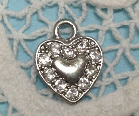 スモールアクセサリーチャーム【ハート】縦 14mm×横 11mm No.IR-PZ45 手芸 ハンドメイド パーツ