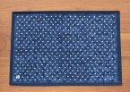 源右衛門　梅地紋　ブルー　32×45cm　撥水加工　プリントテーブルマット　源右衛門窯を代表する人気の梅地紋　染付の器の印象に一番近いブルー配色