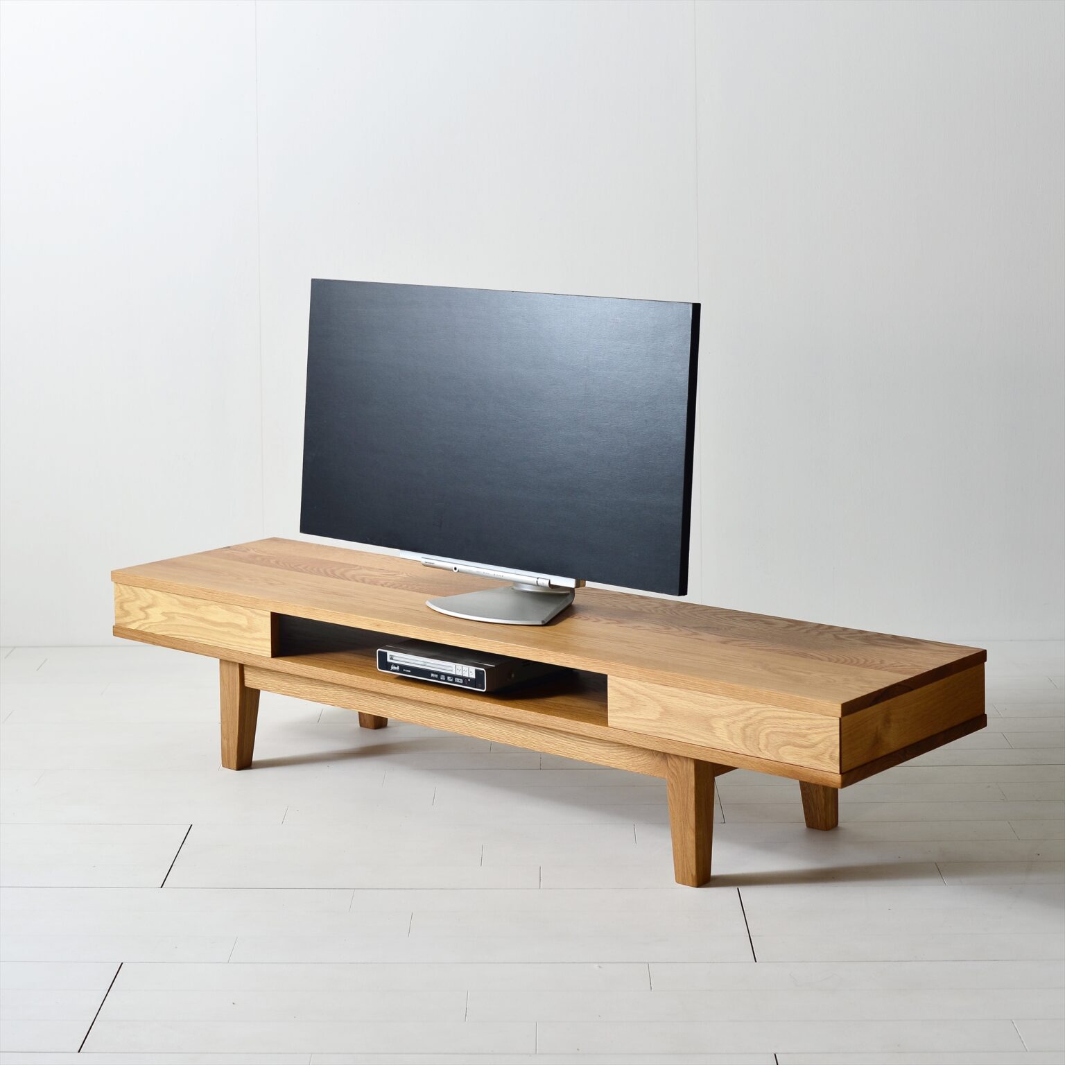 Rakuten - 【送料無料/日本製/無垢材】 NO.1 TV Board 150cm テレビボード オーク材 テレビ台 TV台 無垢 ロースタイル 北欧 30インチ 40インチ 大川家具 完成品