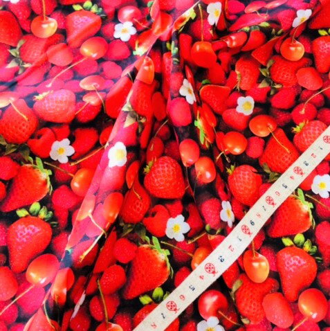 【2mまでメール便対応】コスモ 転写 ビッシリイチゴ