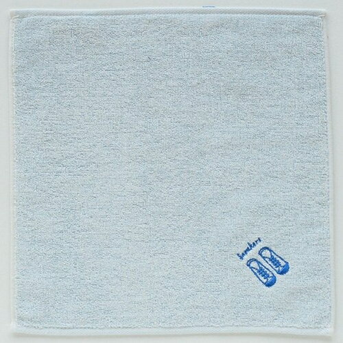 クレシェンド(crescendo）　休日と私とハンカチと　スニーカー