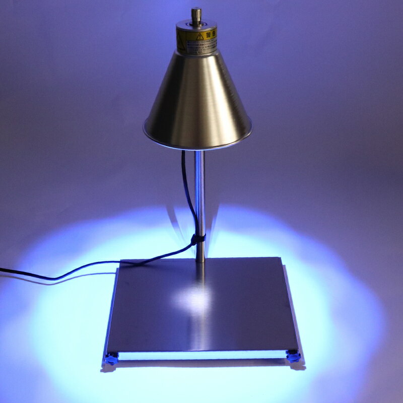 HIRO 業務用 アニサキスチェック UVライト 約32×26×54.5? アニサキスが見える！ 6個のUVライトで広範囲照射！ 軽量2.5kg スタンド式 HOM-4621