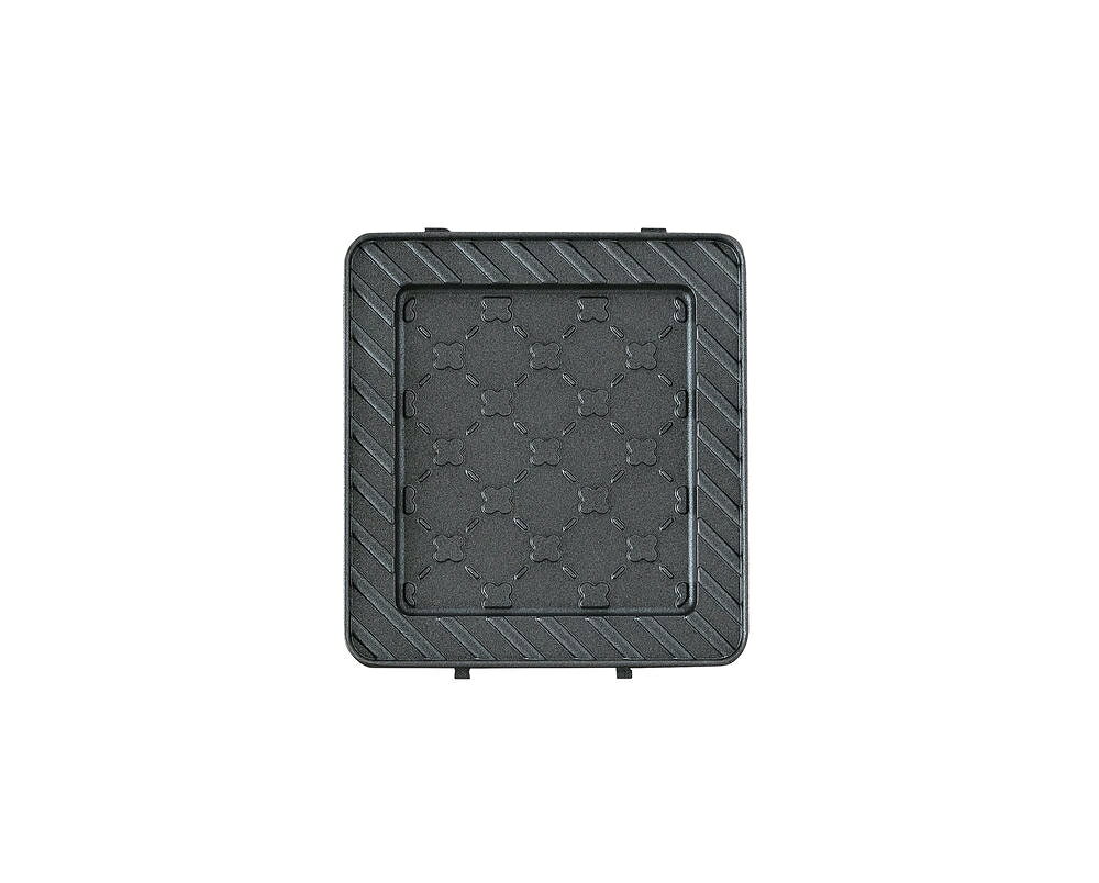 HandY Online Storeのアイリスオーヤマ ホットサンドメーカー 幅約13.2×奥行約24.5×高さ約10.3cm ワッフル ホットサンド 焼き型2種 耳まで焼ける 電気 タイマー付き ホワイト IMS-502-W IRIS OHYAMA｜アングル3