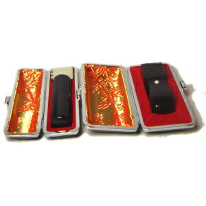 【印材について】印材の中では最もポピュラーとされる水牛の黒い角を使った印材です。水牛の角は象牙に次いで高級とされ、美しい光沢と耐久性、硬度、粘りがあり、汚れも目立たず朱肉の付きの良さに優れています。手頃な価格で実用性の高い印材と言えます。耐...