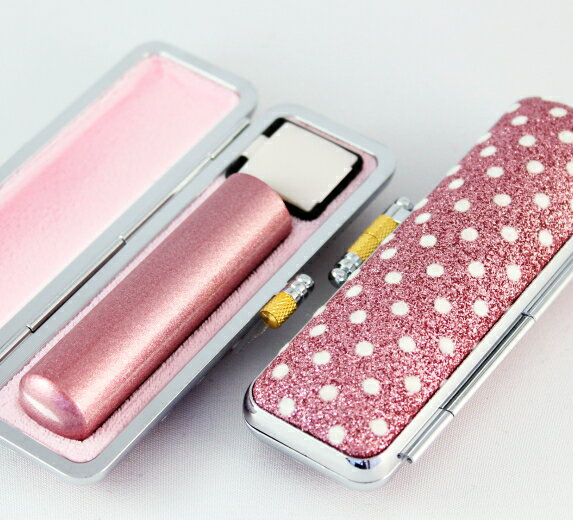 【10%OFFクーポン配布中】 印鑑・はんこ 実印 銀行印 認印 メタリックピンク カラー天然本水牛 サイズ【12.0mm】 きらめきラメ水玉印鑑ケース付(ピン...