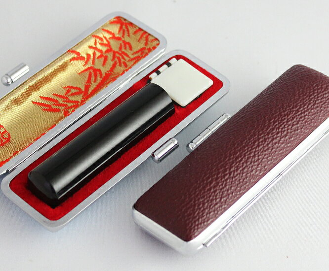 【10%OFFクーポン配布中】 印鑑・はんこ 実印・銀行印 黒水牛 モミカレン印鑑ケース(赤茶色)付 【10.5mm〜18.0mm】 個人印鑑 ハンコ いんかん...