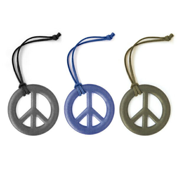 ソフトシェイプリフレクター Peace SignReflector（ピースサイン）チャーム 反射材 キーホルダー 大人 北欧の交通安全グッズ おしゃれ 革紐 ハンガー ファッション スタイリッシュ 通勤 通学 部活 塾 ペット 子供 高齢者 安全 ワークアウト ランニング