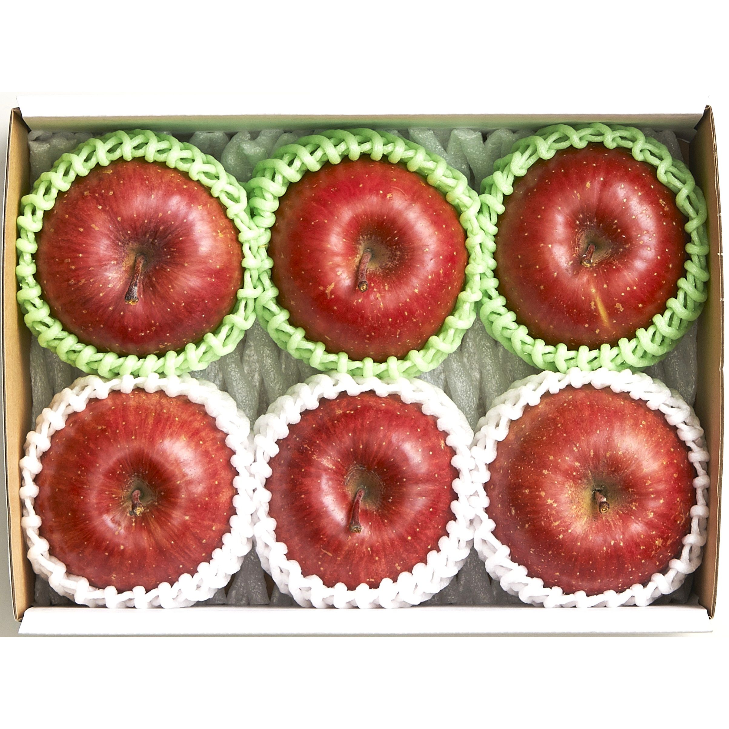 青森県産　高糖度サンふじ　約1.5kg（目安：5～6個）（お届け時期：12月上旬〜12月下旬）【全国送料無..