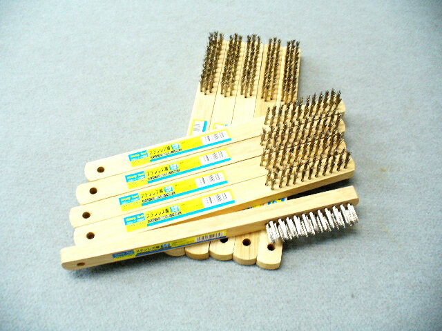 ワイヤーブラシ3行　木柄 ステンレス線 10本入　【11805】