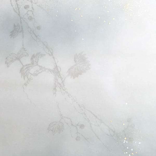 【書道 加工紙 色画仙紙 半切 10枚 カラー：水グレー山ぶどう かな用 【加工内容】 全体ぼかし・型打ち模様・金銀切箔砂子 品番：A3569 書道用紙 画仙紙 条幅 仮名用 料紙 かな用加工紙