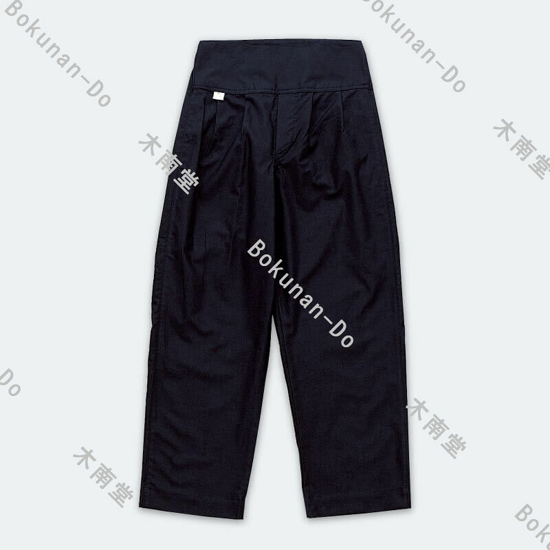 ■材　質：綿100％ ■サイズ：S〜3Lサイズよりお選び下さい。 　注意：ふくらはぎも、太もももゆったりしています！下記寸法表をご参照下さい。 ■色・柄：黒色 サイズ（身長目安）丈ウェスト股下股廻り（太もも周囲）ふくらはぎ周囲 S(147～155cm)89cm70～85cm65cm64cm49cm M(155～162cm)94cm73～90cm69cm66cm50cm L(162～168cm)97cm76～92cm71cm68cm50cm LL(168～175cm)102cm76～95cm76cm78cm56cm 3L(162～175cm)99cm95～110cm71cm80cm64cm 細身 黒 長パンツ 細身 紺 長パンツ 細身 白 長パンツ 子供用祭りロングパンツはコチラ　
