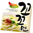 【パルド】ココ麺 120g　ココミョン　韓国ラーメン　袋麺　韓国袋ラーメン　韓国食品　韓国チキン味ラーメン　チキンラーメン　韓国チキン　チキン麺　イ・ギョンギュラーメン