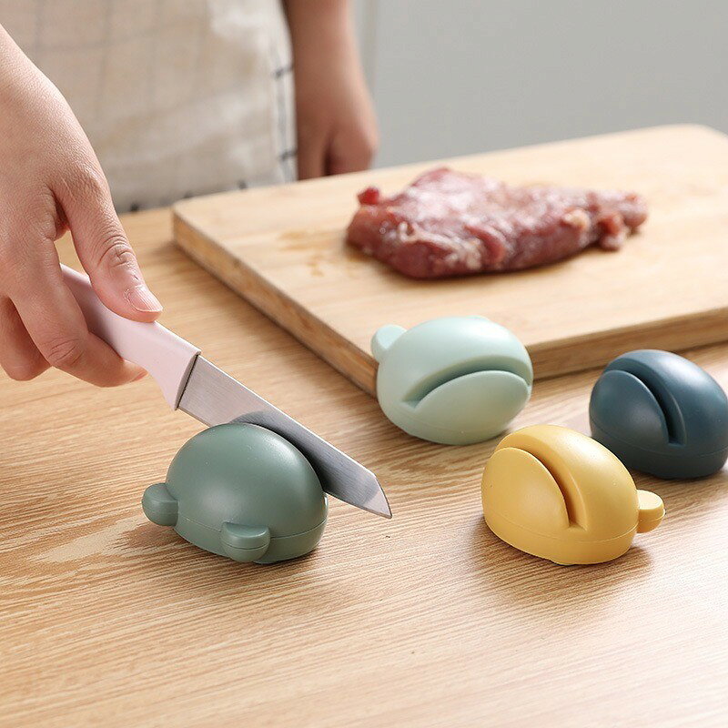 包丁研ぎ器 シャープナー 包丁磨き 包丁とぎ 研磨 小型 コンパクト 滑り止め付き キッチン雑貨 カエル 蛙 可愛い 刃物 ナイフ happinesstore-10020123 ハピネスストア サンプル画像2