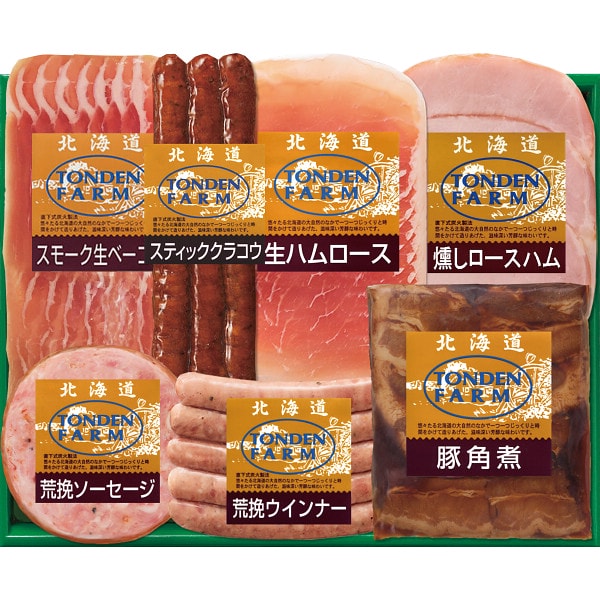※メーカー直送品の為、代金引換便はご利用いただけません。また、他の商品との同梱はお受け出来ません。※のし・包装・メッセージカード等、当店のギフトオプションは全てご利用いただけません。※メーカーからの出荷連絡が当店に入り次第、発送確認のメールを送信いたしますため、商品発送とメールが前後する場合がございます。予めご了承下さい。※北海道・沖縄・離島地域への発送は出来ません。●商品名/北海道トンデンファームギフト TF-5D●商品内容/豚角煮160g、荒挽ウインナー100g、スティッククラコウソフトサラミソーセージ80g、荒挽ソーセージ70g、スモーク生ベーコンスライス・燻しロースハム各60g、生ハムローススライス40g●箱サイズ/約23.5×20.5×6.8cm●重量/約710g●賞味期限/冷蔵保存30日●アレルゲン/小麦・さば・大豆・豚肉頑固なまでにこだわり続ける職人の味。手間隙を惜しまず熟練の技がつくりあげた滋味深い芳醇な味わい。※メーカー都合により、デザイン・内容等が変更になる場合がございます。