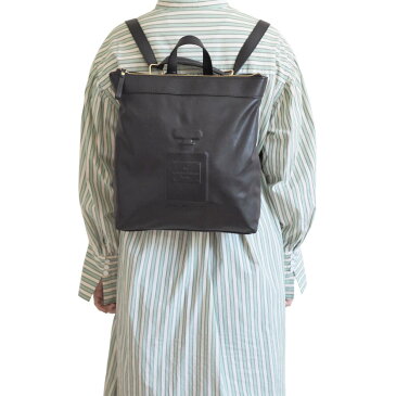 ≪ 50%オフ SALE セール ≫【 IOPELLE / イオペレ 】 632 BACKPACK (リュック サック バックパック バッグ 2WAY トート ワンショルダー レザー 香水瓶 本革 イタリア製 )
