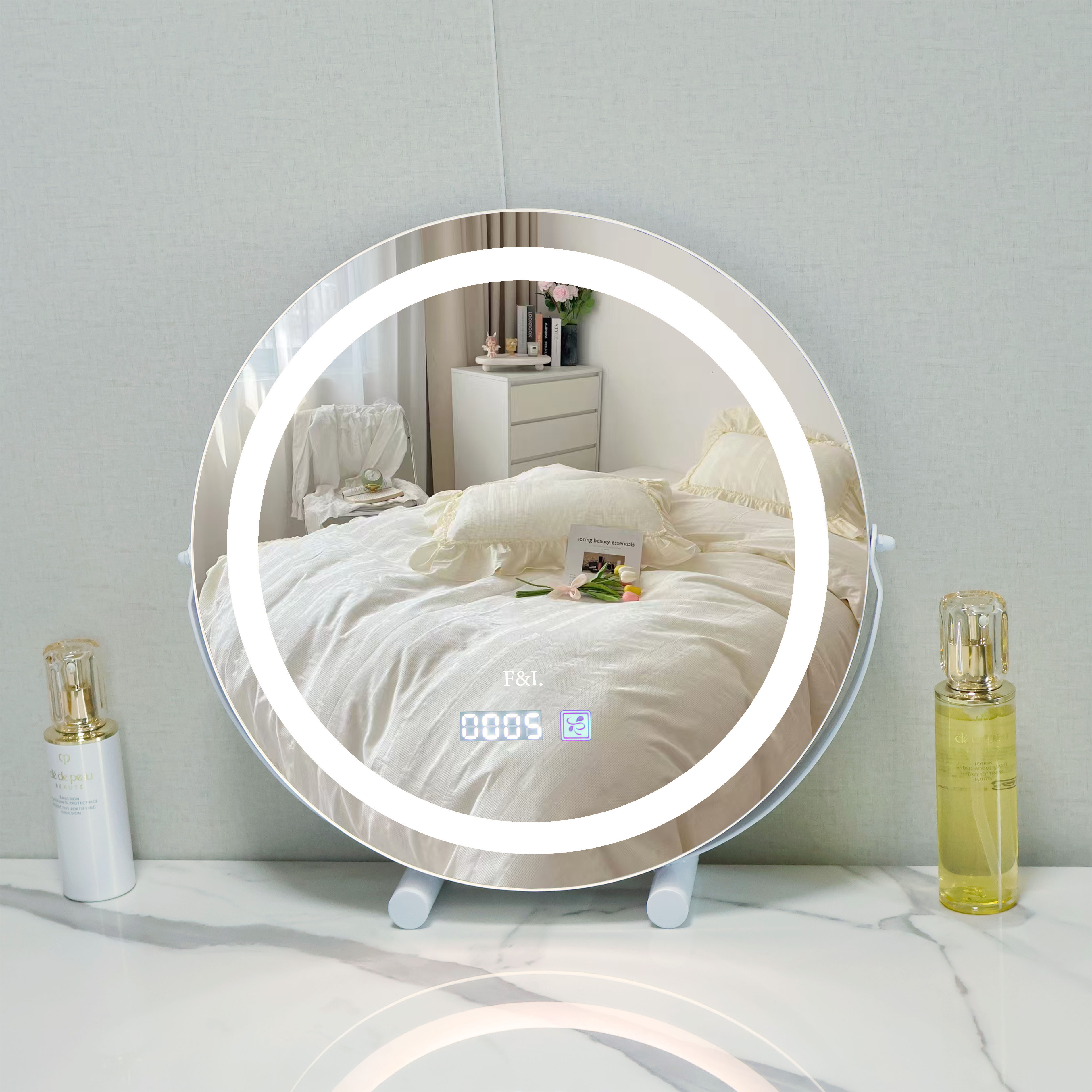 ワンデー限定クーポン実施中 女優ミラー オシャレ 化粧ミラー ドレッサー ミラー 化粧鏡 コンパクト 卓..