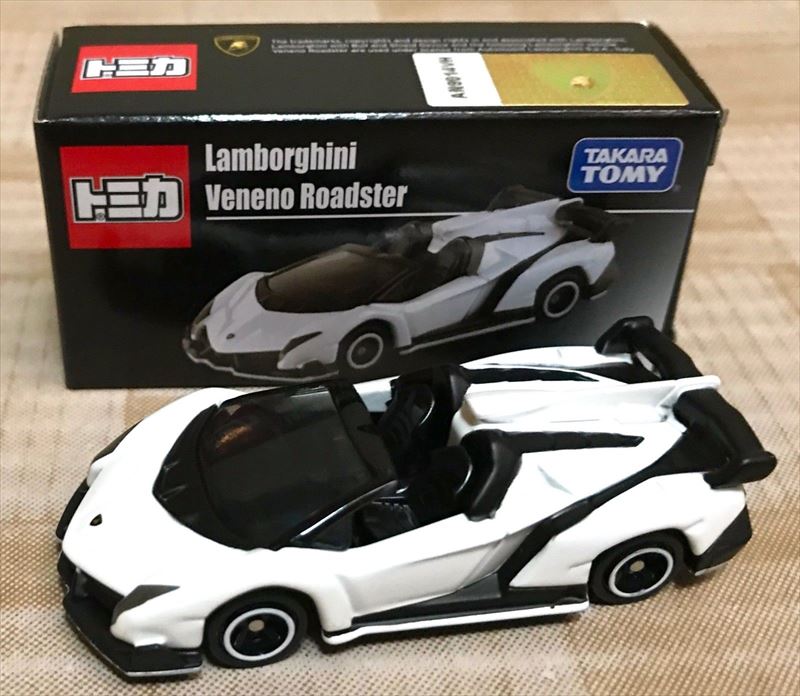 海外限定品 トミカ ランボルギーニ ヴェネーノ Lamborghini Veneno Roadster