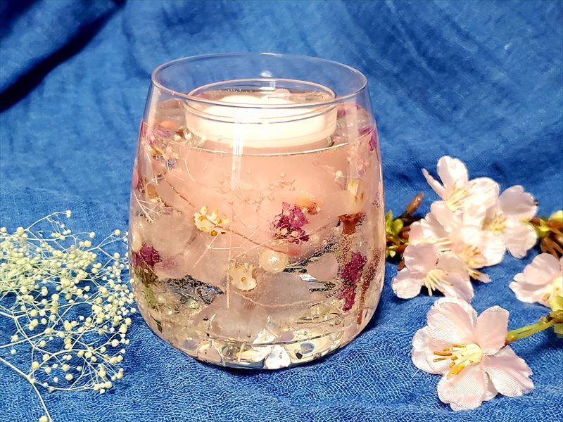 楽天Overseas Importドライフラワーをゼリーキャンドルで閉じ込めた、シーナリーキャンドル/Scenery candleの春バージョン、“桜フィズ”完成。誕生日、パーティー、キャンプ、ギフトなどにどうぞ