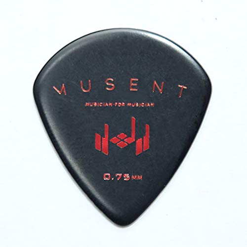 特殊:B07W9CNTN6ブランド:MUSENT規格：MSSTDPK0007-CEL-10P-01サイズ情報:0.75mm CEL ティアドロップ JAZZタイプ 商品重量:1お得な20枚セット 　、30枚セット もご用意致しました。 内のコードを商品検索枠内にてコピーし検索ください。MUSENTピックは、現役のプレイヤーによって考案された、「サイズ 厚み グリップ感 抵抗感 サウンド」などに拘りをもって製作されています。こちらのピックの比較対象は、世界的にベストセラーとなっているD社のJAZZピックシリーズを元に、更にプレイヤー視点でサイズ 素材などを改良して作成しています。上記のピックだと、少し小さくてツメを削る、一回り大きいものだとサイズが大きすぎて安定しない、と感じられる方に最適です。素材は、定番のポリアセタール,よりも少し硬質な、HPVCを採用、エッジの効いたシャープな音質が最大の特徴です。引き心地を追求し抵抗感も程よくのこるスッキリしたサウンドがお楽しみ頂けます。サウンドは、定番のポリアセタールよりも少し軟質な素材を採用し、少しエッジを抑えたサウンドが特徴。サウンドはこもり過ぎずナチュラルなバランスをお楽しみ頂けます。› もっと見るお得な20枚セット 　、30枚セット もご用意致しました。 内のコードを商品検索枠内にてコピーし検索ください。MUSENTピックは、現役のプレイヤーによって考案された、「サイズ 厚み グリップ感 抵抗感 サウンド」などに拘りをもって製作されています。こちらのピックの比較対象は、世界的にベストセラーとなっているD社のJAZZピックシリーズを元に、更にプレイヤー視点でサイズ 素材などを改良して作成しています。上記のピックだと、少し小さくてツメを削る、一回り大きいものだとサイズが大きすぎて安定しない、と感じられる方に最適です。素材は、定番のポリアセタール,よりも少し硬質な、HPVCを採用、エッジの効いたシャープな音質が最大の特徴です。引き心地を追求し抵抗感も程よくのこるスッキリしたサウンドがお楽しみ頂けます。サウンドは、定番のポリアセタールよりも少し軟質な素材を採用し、少しエッジを抑えたサウンドが特徴。サウンドはこもり過ぎずナチュラルなバランスをお楽しみ頂けます。› もっと見る発送サイズ: 高さ7.5、幅3.3、奥行き0.6発送重量:10MUSENT (MUSICIAN PRESENT)は、ミュージシャンによる、ミュージシャンのためのアクセサリ、ツールなど、ハイクオリティな製品を開発、リリースをするブランドです。今回は、システムクリーニングクロス MSSMFCL0030-BLK に続く第2段として、「カスタム プレイヤーズ ピック」 シリーズの登場です。こちらの商品は、現役のプレイヤーによって考案された、「サイズ 厚み グリップ感 弦に当たったときの抵抗感 サウンド」などにこだわりをもって製作されています。もちろん、全てMade in Japan製、安心と信頼のジャパンクオリティです。演奏する楽器 例えば、エレキギターやアコースティックギターなど や、演奏するジャンル ロック、ポップス、ジャズ、フュージョン など様 なジャンル、バリエーションに最適なサイズ感、厚み、素材をチョイスしました。今お使いのピックがどうもシックリ来ない、と感じているあなた、もう少しサイズが大きさければ 小さければ 、もう少し素材が柔らかければ 硬ければ 、と感じているあなた、この機会に一度、「カスタム プレイヤーズ ピック」 シリーズを試されては、いかがでしょうか？また、同ブランドの「Musent システム クリーニング クロス 」商品コード：B00EB3K8AE 検索枠で検索可能です。 もオススメしています。