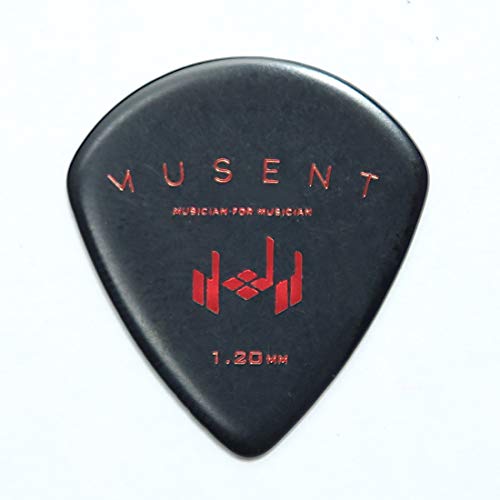 特殊:B07W9CN9K2ブランド:MUSENT規格：MSSTDPK0012-CEL-05P-01サイズ情報:1.20mm CEL ティアドロップ JAZZタイプ 商品重量:1お得な20枚セット 　、30枚セット もご用意致しました。 内のコードを商品検索枠内にてコピーし検索ください。MUSENTピックは、現役のプレイヤーによって考案された、「サイズ 厚み グリップ感 抵抗感 サウンド」などに拘りをもって製作されています。こちらのピックの比較対象は、世界的にベストセラーとなっているD社のJAZZピックシリーズを元に、更にプレイヤー視点でサイズ 素材などを改良して作成しています。上記のピックだと、少し小さくてツメを削る、一回り大きいものだとサイズが大きすぎて安定しない、と感じられる方に最適です。素材は、定番のポリアセタールよりも少し硬質な、HPVCを採用、エッジの効いたシャープな音質が最大の特徴です。引き心地を追求し抵抗感も程よくのこるスッキリしたサウンドがお楽しみ頂けます。サウンドは、定番のポリアセタールよりも少し軟質な素材を採用し、少しエッジを抑えたサウンドが特徴。サウンドはこもり過ぎずナチュラルなバランスをお楽しみ頂けます。› もっと見るお得な20枚セット 　、30枚セット もご用意致しました。 内のコードを商品検索枠内にてコピーし検索ください。MUSENTピックは、現役のプレイヤーによって考案された、「サイズ 厚み グリップ感 抵抗感 サウンド」などに拘りをもって製作されています。こちらのピックの比較対象は、世界的にベストセラーとなっているD社のJAZZピックシリーズを元に、更にプレイヤー視点でサイズ 素材などを改良して作成しています。上記のピックだと、少し小さくてツメを削る、一回り大きいものだとサイズが大きすぎて安定しない、と感じられる方に最適です。素材は、定番のポリアセタールよりも少し硬質な、HPVCを採用、エッジの効いたシャープな音質が最大の特徴です。引き心地を追求し抵抗感も程よくのこるスッキリしたサウンドがお楽しみ頂けます。サウンドは、定番のポリアセタールよりも少し軟質な素材を採用し、少しエッジを抑えたサウンドが特徴。サウンドはこもり過ぎずナチュラルなバランスをお楽しみ頂けます。› もっと見る発送サイズ: 高さ7.7、幅3.7、奥行き0.6発送重量:10MUSENT (MUSICIAN PRESENT)は、ミュージシャンによる、ミュージシャンのためのアクセサリ、ツールなど、ハイクオリティな製品を開発、リリースをするブランドです。今回は、システムクリーニングクロス MSSMFCL0030-BLK に続く第2段として、「カスタム プレイヤーズ ピック」 シリーズの登場です。こちらの商品は、現役のプレイヤーによって考案された、「サイズ 厚み グリップ感 弦に当たったときの抵抗感 サウンド」などにこだわりをもって製作されています。もちろん、全てMade in Japan製、安心と信頼のジャパンクオリティです。演奏する楽器 例えば、エレキギターやアコースティックギターなど や、演奏するジャンル ロック、ポップス、ジャズ、フュージョン など様 なジャンル、バリエーションに最適なサイズ感、厚み、素材をチョイスしました。今お使いのピックがどうもシックリ来ない、と感じているあなた、もう少しサイズが大きさければ 小さければ 、もう少し素材が柔らかければ 硬ければ 、と感じているあなた、この機会に一度、「カスタム プレイヤーズ ピック」 シリーズを試されては、いかがでしょうか？また、同ブランドの「Musent システム クリーニング クロス 」商品コード：B00EB3K8AE 検索枠で検索可能です。 もオススメしています。