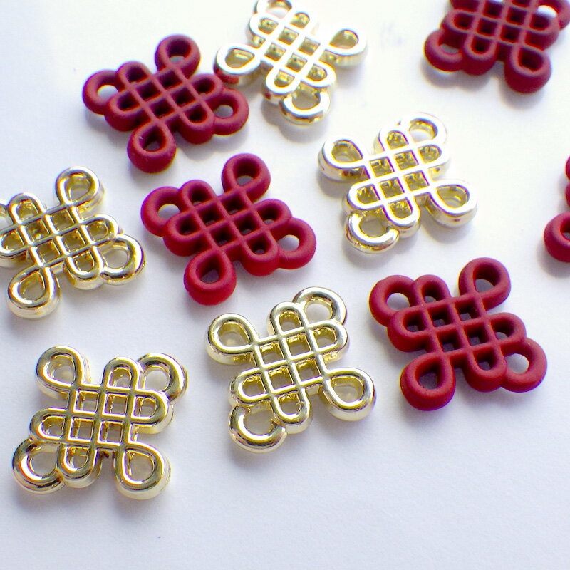 チャーム ネットフラワーモチーフ 1個 金色 赤色* 中国結（2種類）