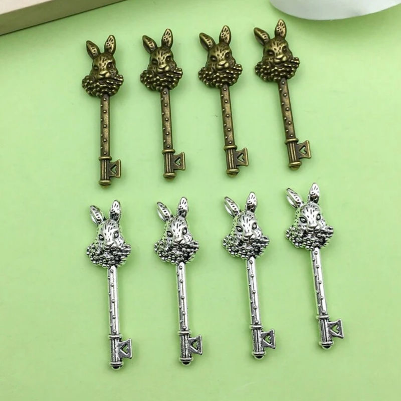 チャーム 鍵 うさぎのカギ