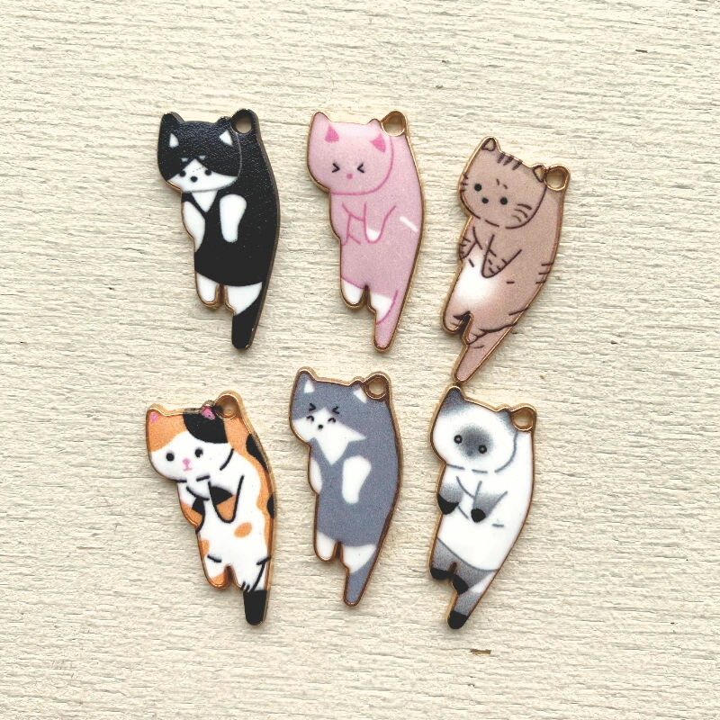 乐天商城 - [1個]エポチャーム ぶら下げられた猫 約25×12mm(6種類)