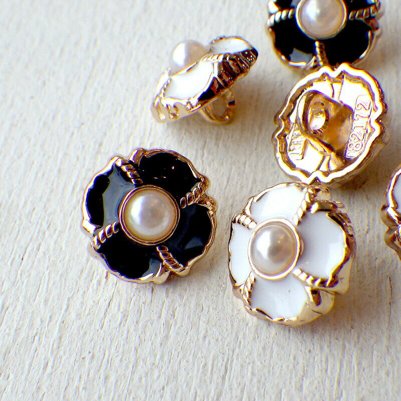 【1個】メタルボタン フラワー＆パール 直径約10mm 1個 ゴールド 2カラー