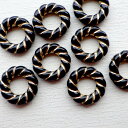 アクリルビーズ ねじれフープ 穴なし ブラックカラー 約16mm 1個 黒
