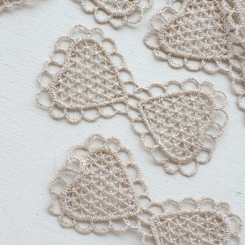 【12/11まで楽天スーパーSALEポイント10倍＆クーポン】レース モチーフ 金糸レース ハート BIGリボン ..