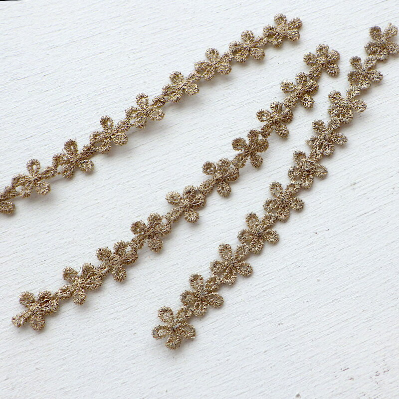 【12/11まで楽天スーパーSALEポイント10倍＆クーポン】レース モチーフ 金糸レース 小花繋ぎ10柄入*