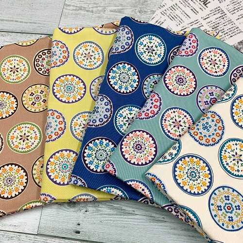 Rakuten - 【50cm単位】【2mまでメール便対応】コットン 花柄 サークル 茶色 青 黄色 白色 北欧風 レトロ 生地 日本製 布 綿100% プリント