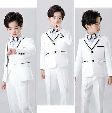 おしゃれ キッズスーツ 男の子 タキシード 5点セット【ジャケット&シャツ&ベスト&パンツ&蝶ネクタイ】子供スーツ 礼服 結婚式 七五三 演奏会 発表会 卒業式 入学式 ジュニア服 100 110 120 130 140 150 160cm 学校 説明会 無地 ホワイト 白 フォーマルスーツ 七五三