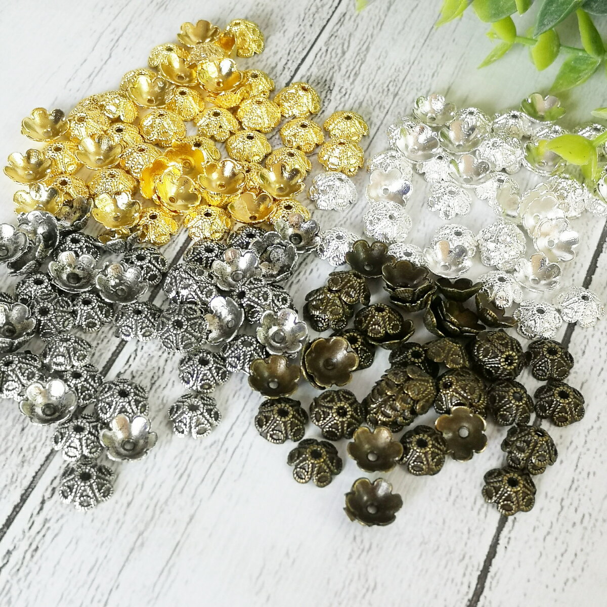 真鍮製の座金 50個 ビーズキャップ 花座 菊座 スペーサー 約10mm ハッピークラフト/HAPPYCRAFT 01546