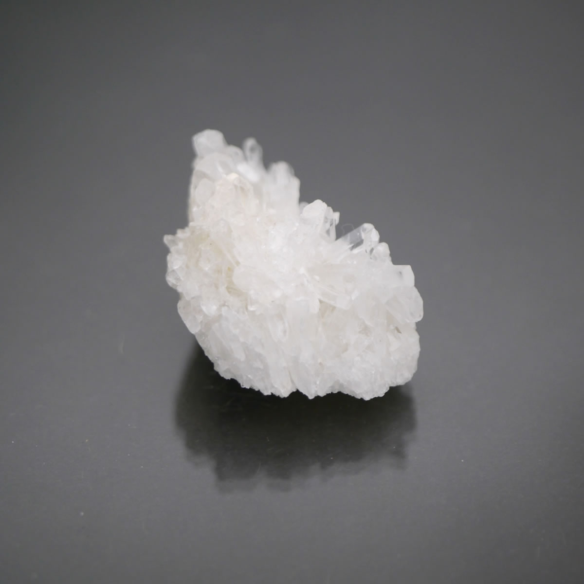 チベット産ヒマラヤ水晶クラスター 1点物 （cluster-211/約15.8g）/ 天然石・置き物/ポスト投函配送不可