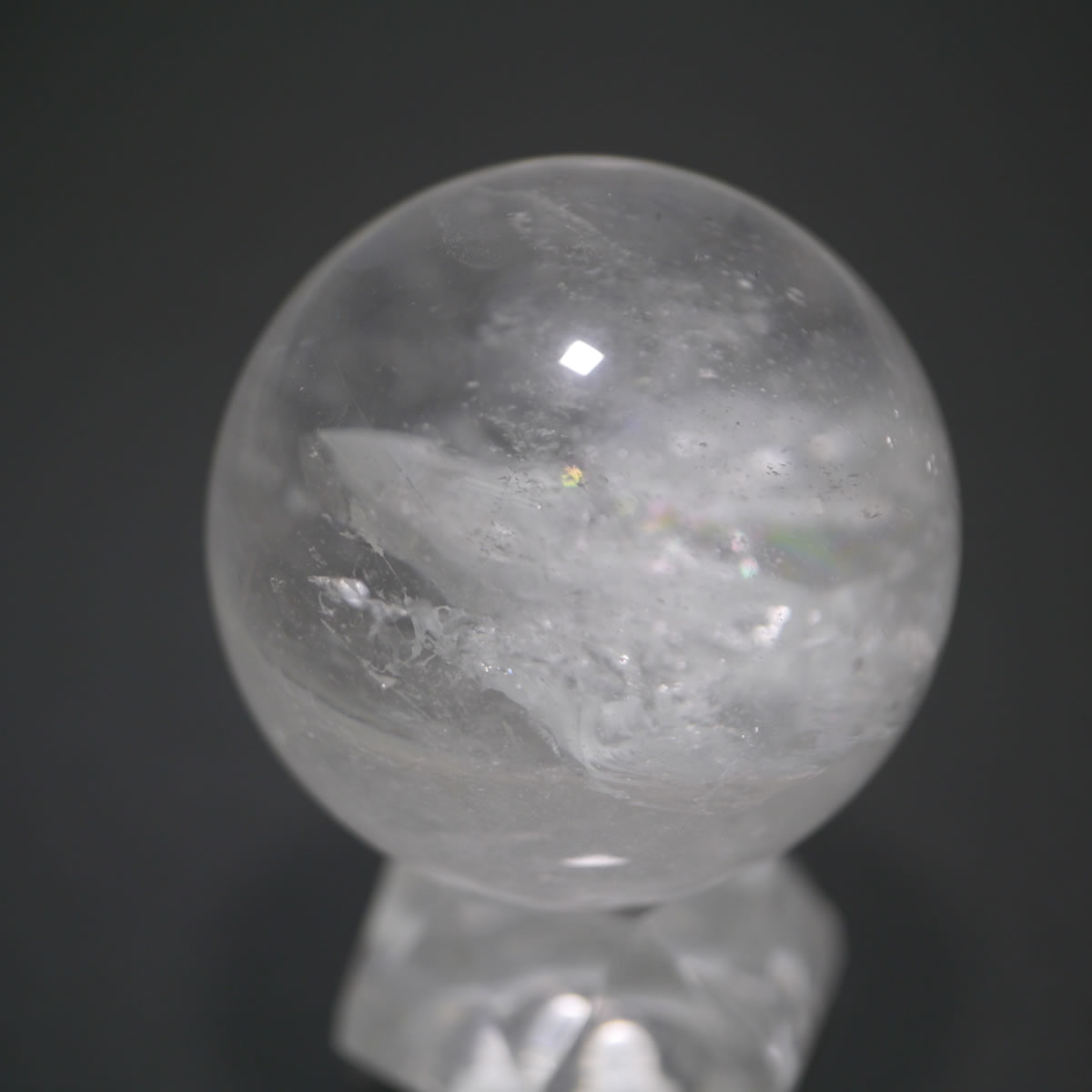 天然本水晶 レムリアンシード＆レインボー丸玉 一点物 46.6mm(約142.5g) 台座は付属しません/天然石・置物