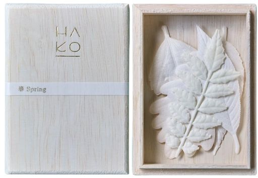 葉っぱのお香HAKOハコ春Spring5枚入桐箱1731薫寿堂日本製紙のお香和紙