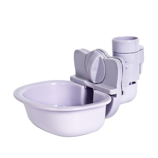 犬 猫 水飲み器 給水器 【電源不要の重力式給水】 電池や電源を必要としない重力式タイプの給水器です。ペットボトルをセットすることで水が補充される仕組みで、日常の水分補給環境づくりに役立ちます。 【食品グレードABS素材採用】 本体には食品接触用途に対応したABS素材を使用しています。耐久性に配慮した作りで、毎日の使用でも扱いやすく、お手入れしやすい設計です。 【幅広いペットボトル対応】 500ml~2Lサイズの市販ペットボトルに対応しています。口径約2.3~2.4cmのボトルを使用でき、ボトル交換も簡単に行えます。※ペットボトルは付属していません。 【ケージ固定式で安定使用】 ケージの柵に取り付けるタイプで、床置きによる転倒や水こぼれを防ぎやすい設計です。柵ピッチ約3~7cm、柵の太さ約5mm以下のケージに対応します。 【清潔に使いやすい設計】 犬、猫などのペット用として、ケージ内の給水スペースをすっきり整えられます。皿部分のお手入れもしやすく、家庭やペットスペースで便利に使用できます。大口での卸売購入にも対応しております。卸売購入をご希望の場合は、カスタマーサービスまでお問い合わせください。