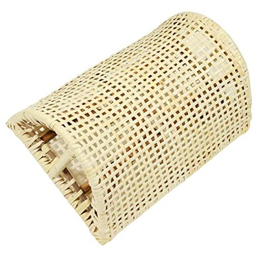 サイズ:約30x20x10cm 生産国:インドネシア(企画・デザインは日本) 素材:籐100% 備考:丈夫な構造とざっくりした網目で通気性抜群 製品サイズ許容範囲プラスマイナス1%