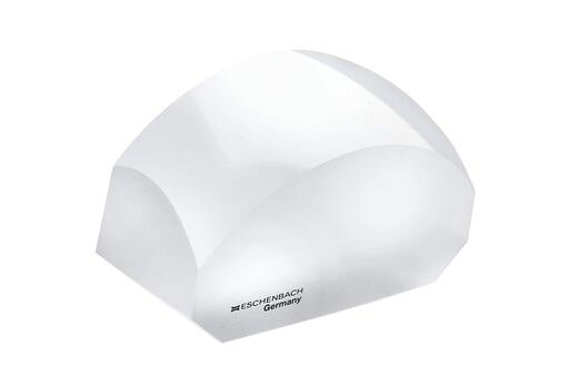 倍率:1.8倍 レンズサイズ:35X50mm レンズ種類:アスフェリカル(非球面) 本体サイズ:37X65X45mm 重量:198g