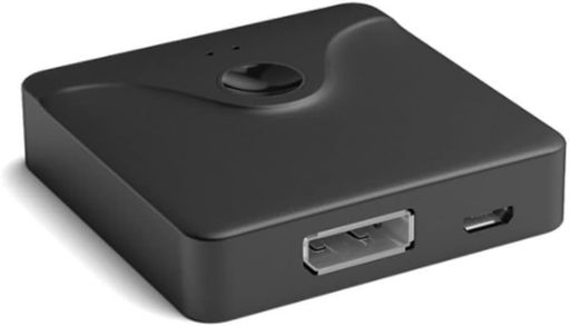 【双方向対応DP切替器】:2台のDisplayPortソースを1台のディスプレイに接続して切り替え、または1台のDisplayPortソースを2台のディスプレイ間で切り替え可能。(※同時出力は非対応、同時表示はできません)会議、家庭用エンタメ、マルチPC環境に最適。 【4K@60Hz高画質対応】:DP1.2規格準拠で最大4K@60Hz(3840x2160)および1080P解像度に対応。最大21.6Gbpsの高速伝送により、滑らかで鮮やかな映像を提供。DP1.1およびDP1.0との下位互換性も確保。 【電源不要&amp;簡単操作】:外部電源やドライバーは不要、ケーブルを接続するだけで即使用可能。配線距離が長く映像が不安定な場合はUSB給電で補助可能。ワンタッチボタンで即座に切替でき、LEDインジケーターで動作状況を確認可能。 【1入力2出力&amp;2入力1出力】:2台のPCを1台のモニターに接続して切り替えたり、1台のPCを2台のモニターに切り替えて利用可能。