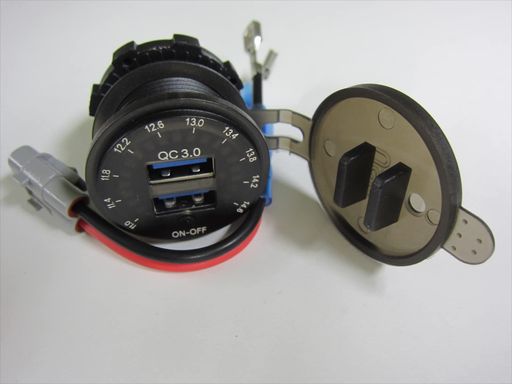 油漢SWISHダブルUSB電源キット