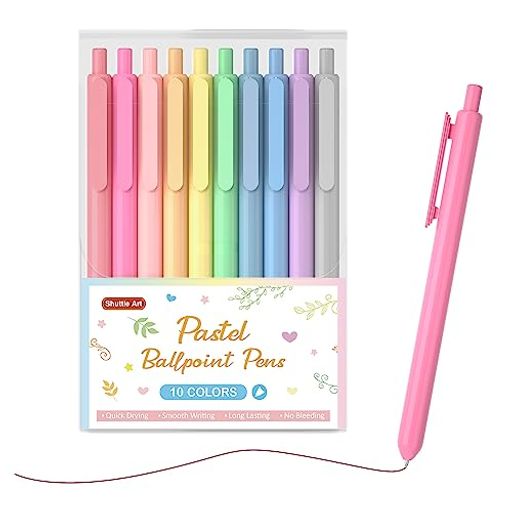 【セット内容】バステルカラー10本のボールペンセットです。軸はインクと同じ色で、可愛くて便利で使うことができます。透明な収納ケースが付き、はっきりで簡単に色を選べ、持ち運びにも便利です。 【使いやすい】線幅は1mm、滑らかな書き心地で、細かい線や輪郭または細かいドットも描けます。高品質のインクのため乾燥が早く、書くときに汚れが出ません。クリップが付いているから、厚みのある本、ボードやポケットなどに挟んで簡単に持ち運びます。握りやすい太さで、子供から大人まで誰でも馴染めます。 【多用途】ノック式で安定して、耐久性もいいし、サイン、手帳にマーキング、宿題しても裏移りにくく、滲まずに色褪せしません。事務用やノート書きに最適、グラフ、スケッチ、筆記具用、お手紙、ビジネスやプライベートを問わず日常的にお使い頂けます。子供会、誕生日、転校のときのお礼や景品や入学祝いとしてもおすすめです。 【信頼できる安全性】非毒、無酸、環境と体にやさしいです。ASTMD-4236andEN71安全規格に適合しています。ご使用後はノックしで、芯を中にしまう状態に保管してください。