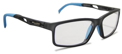 INTUITIONインツゥーイッション ブリッジ幅:17mm テンプル長:138mm INTUITIONBレンズ形状:56x35mm ルディプロジェクトのオプティカル・ラインアップにインツゥーイッションが加わりました。スポーツDNAを持つ新型スポーティメガネです。コンペティションモデルで蓄積した先端機能や素材を駆使し、日常生活のためのデザインに仕上げました。伝統的なスタイルでレーシングスピリットを覆い隠し、グリラミド製超軽量フレームは高い耐衝撃性能を誇ります。流れるような形状のテンプルにはレーシングイメージのオーナメントを配し、テンプルの先端は低アレルギー素材であらゆる角度、形状に変化します。