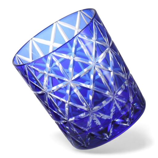 サイズ:約 Φ80xH90mm/素材・成分:ガラス/切子細工 パッケージ:個別箱 ● 急冷・急熱など急な温度差の起きる使い方はお避け下さい。電子レンジ・オーブンにはご使用できません。● 金属タワシ・クレンザーのご使用はキズの原因、塩素系漂白剤は白っぽいくもりの原因となりますので、ご使用にならないでください。● 洗い桶に陶磁器・金属器・ガラス器などを一緒に入れて洗いますと、キズや破損の原因となります。● コップを重ねて収納されますと、抜けなくなったり破損の原因となります。● この硝子は、ソーダ石灰ガラスです。 長時間おきますと曇りが出る事がありますが、対策として、家庭用の食酢を水で3〜4 生産地:中国 商品の検品及び管理は日本国内で行われています。職人による手仕事につきサイズや色合いが多少変わります。
