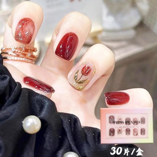 1.内容:ネイルチップ24枚+付替え用両面テープ+取り外し用ウッドスティック1個+爪やすり1個。